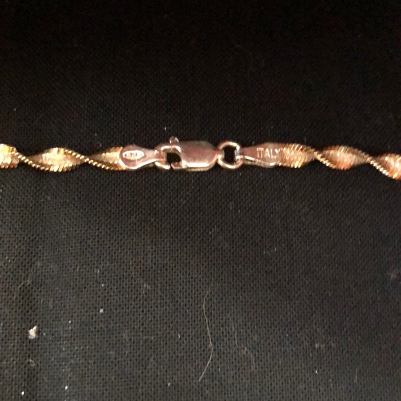 Sterling silver twist necklace - Picture 2 of 3